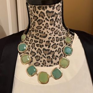 Green jeweled necklace
